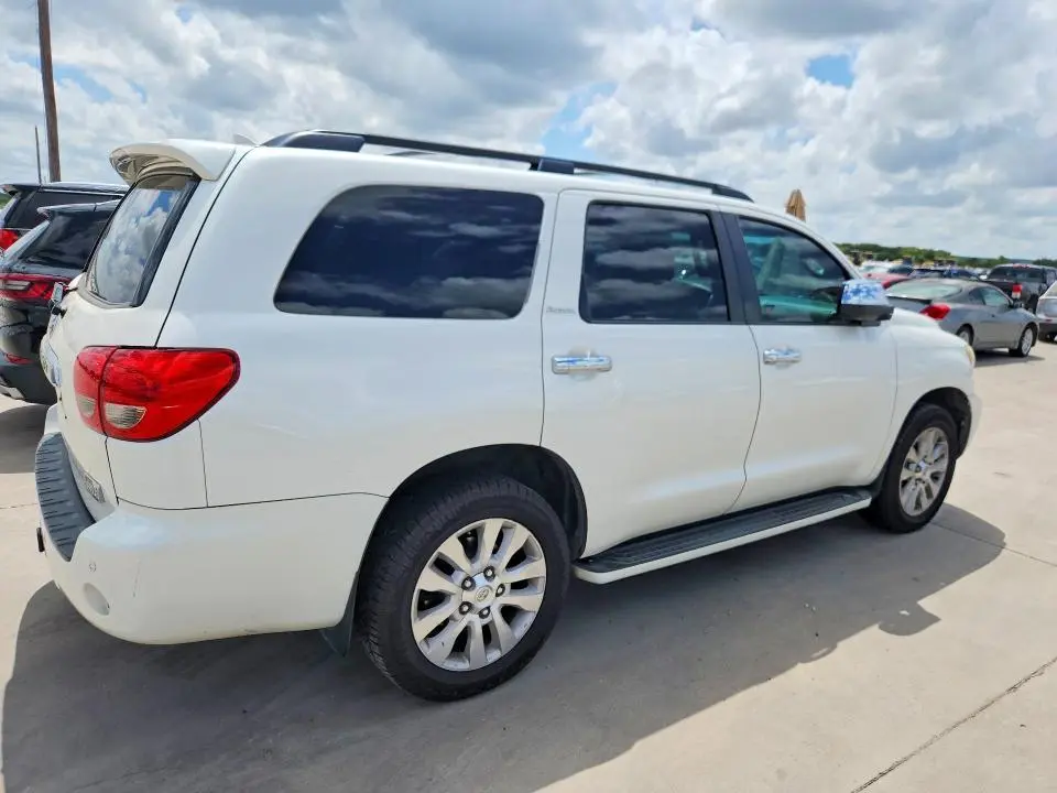 2014 TOYOTA SEQUOIA PLATINUM  