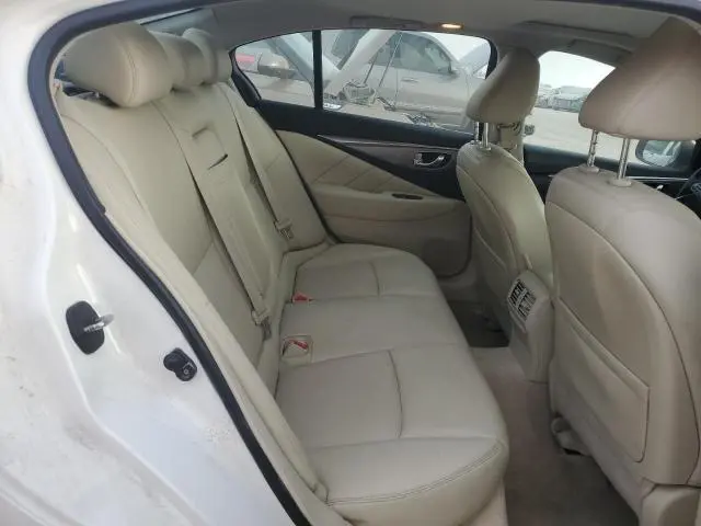 2015 INFINITI Q50 BASE  