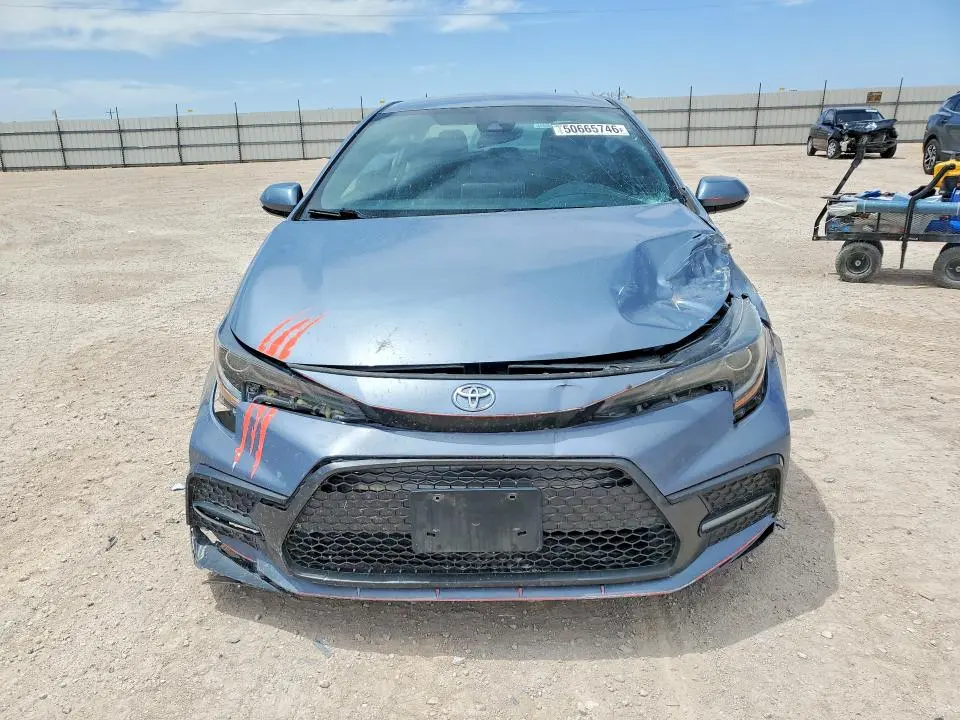 2021 TOYOTA COROLLA SE  