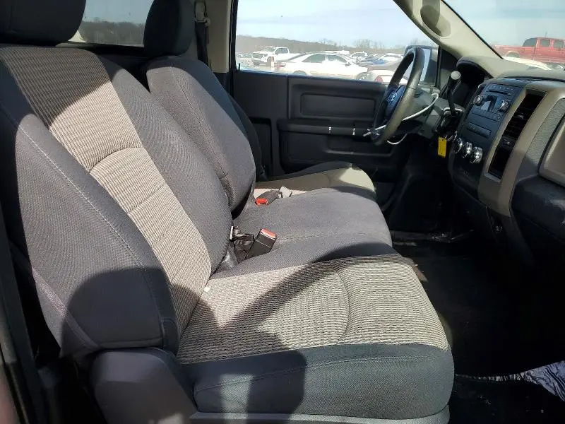 2012 DODGE RAM 1500 ST  