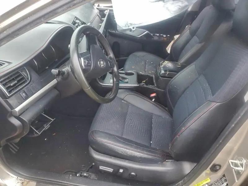 2015 TOYOTA CAMRY LE  