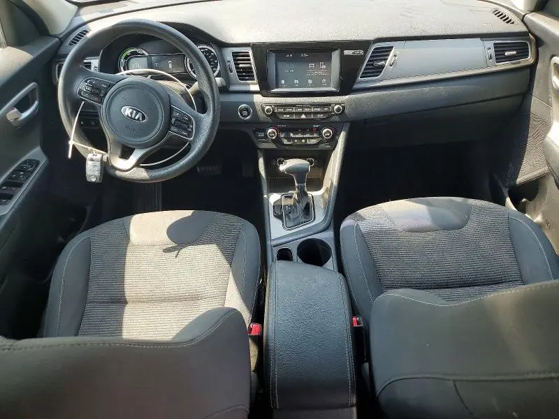 2017 KIA NIRO LX  