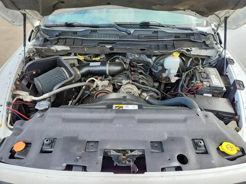 2013 RAM 1500 ST  