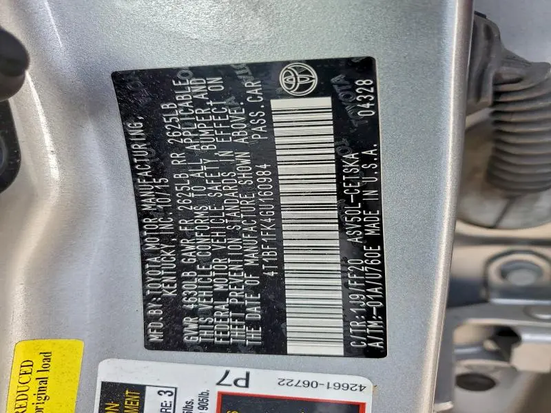 2016 TOYOTA CAMRY SE