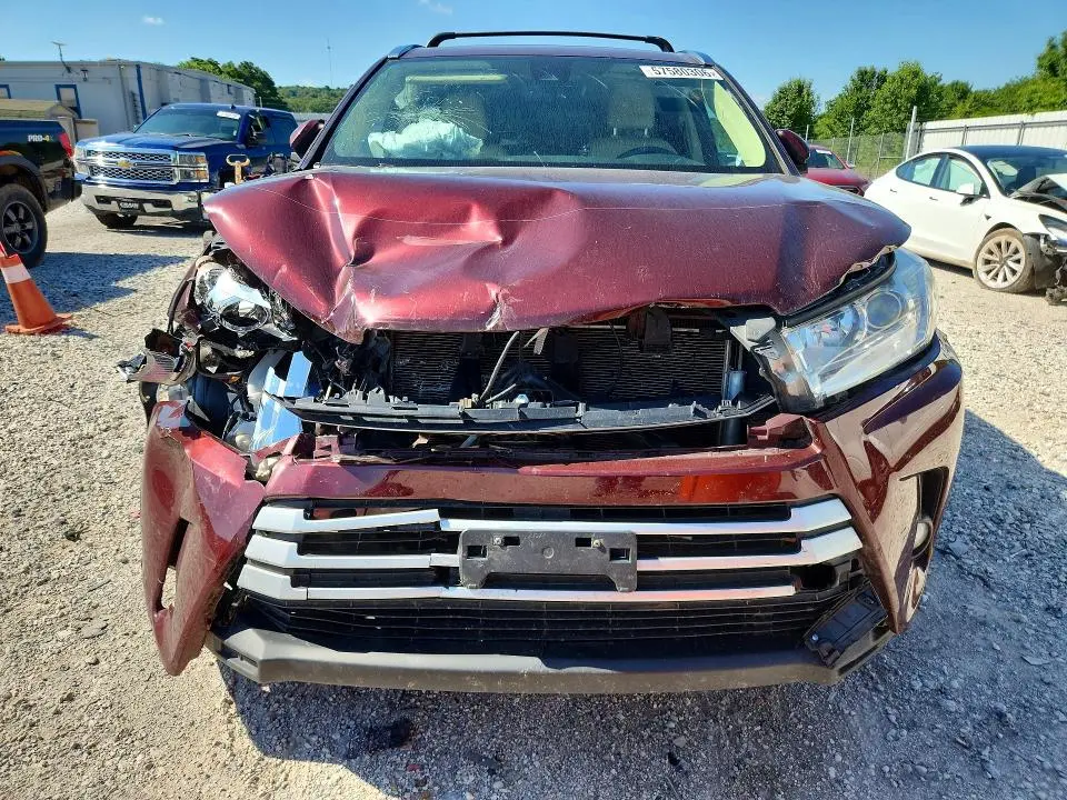 2018 TOYOTA HIGHLANDER XLE  