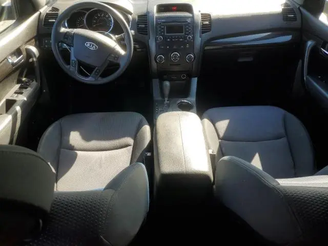 2011 KIA SORENTO BASE  