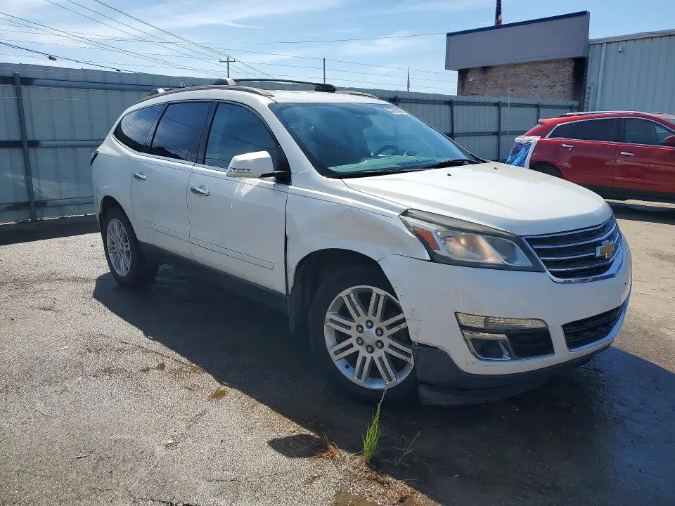 2014 CHEVROLET TRAVERSE LT  