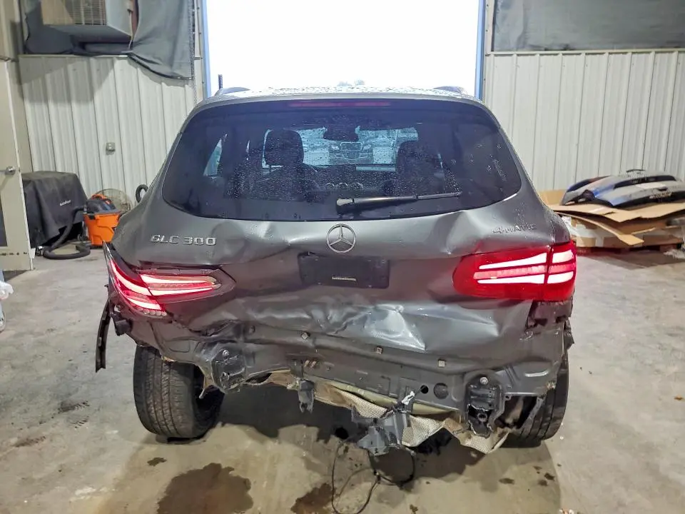 2019 MERCEDES-BENZ GLC 300 4MATIC  