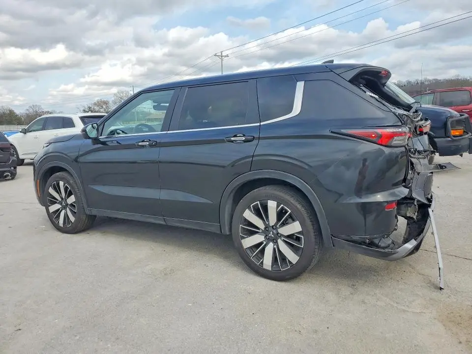 2025 MITSUBISHI OUTLANDER SE  