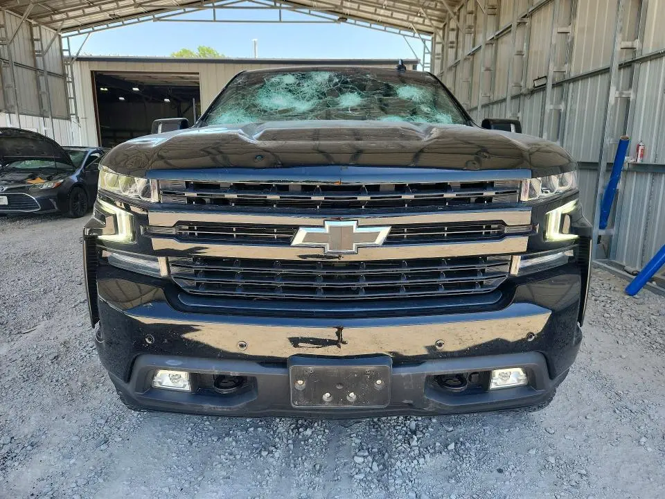 2021 CHEVROLET SILVERADO C1500 RST  