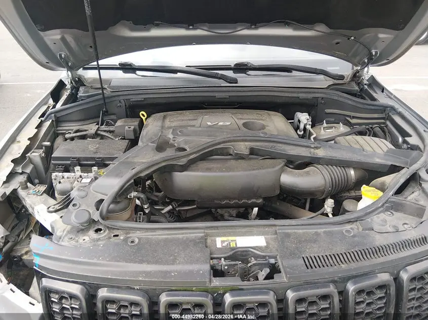 2017 JEEP GRAND CHEROKEE LAREDO 4X2