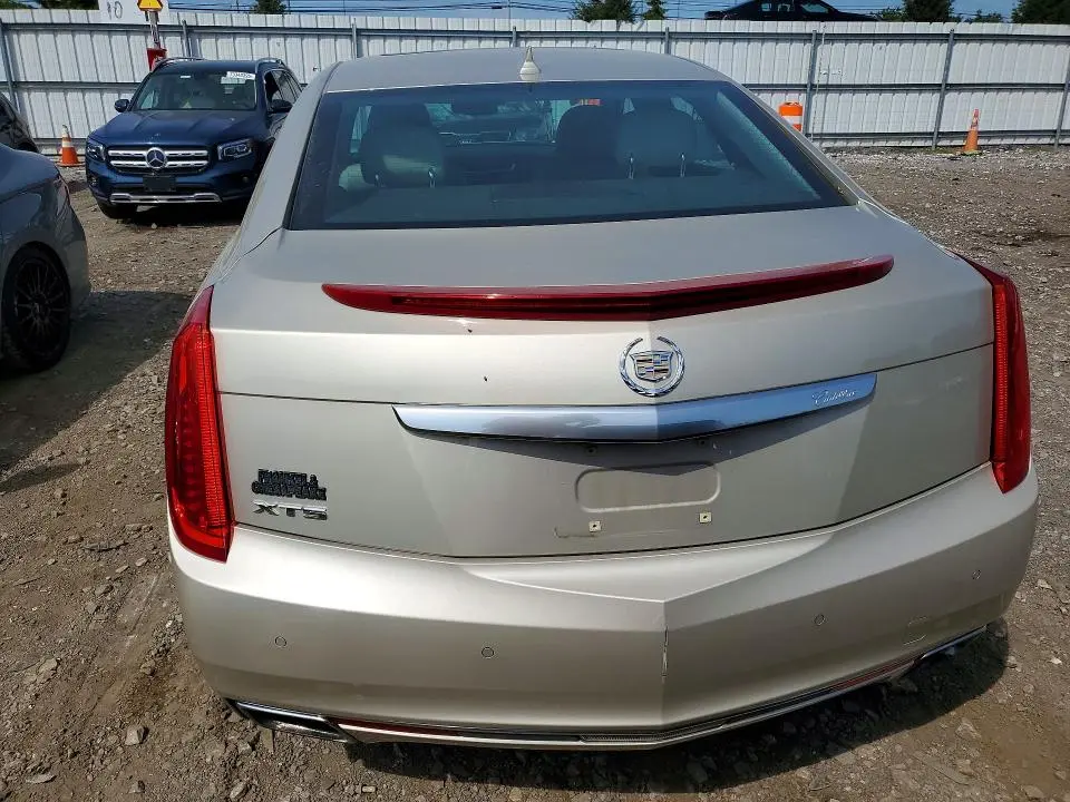 2013 CADILLAC XTS LUXURY COLLECTION  