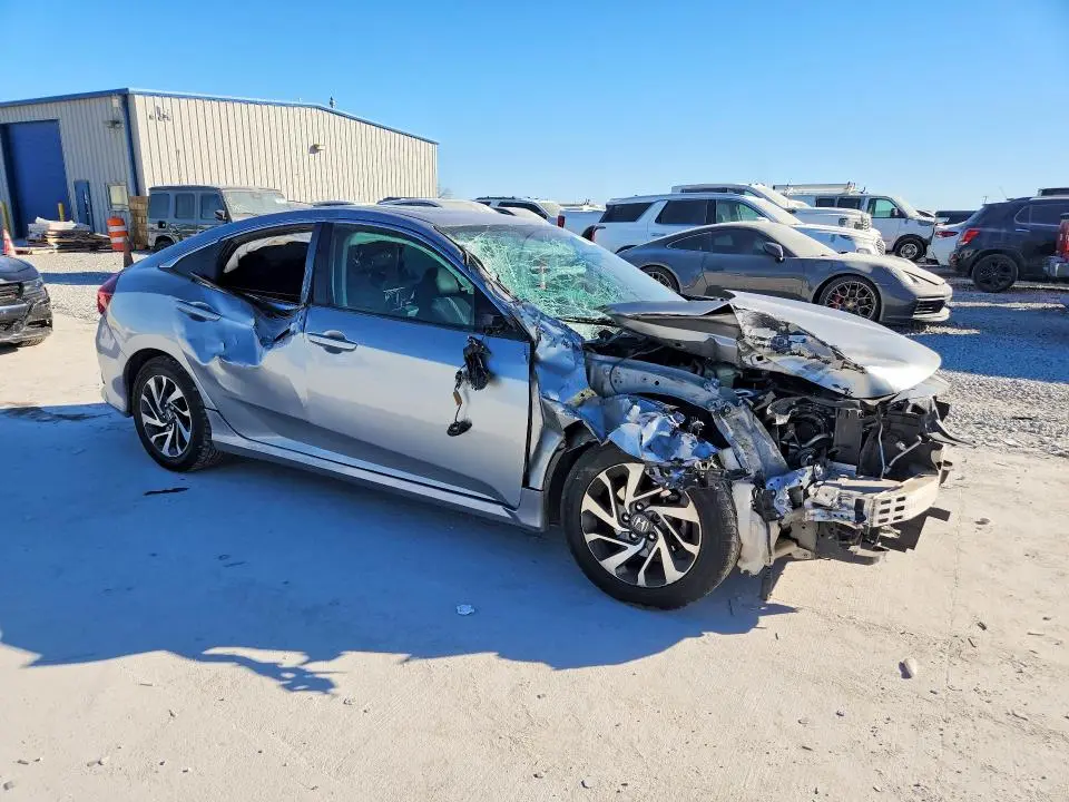 2018 HONDA CIVIC EX  