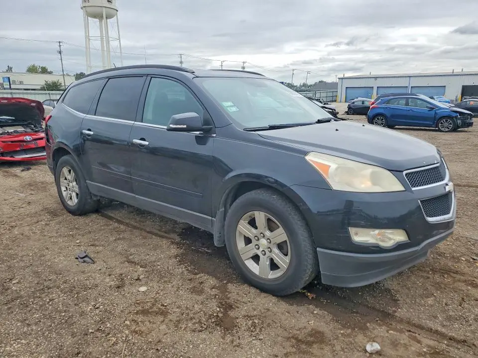 2011 CHEVROLET TRAVERSE LT  
