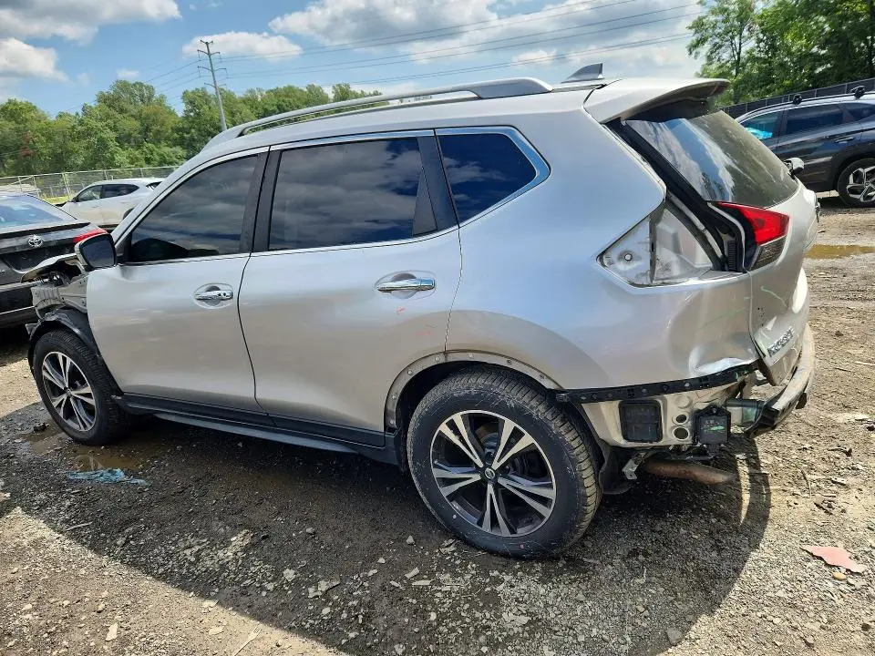 2018 NISSAN ROGUE SL  