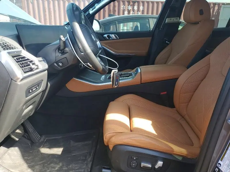 2025 BMW X5 XDRIVE40I  