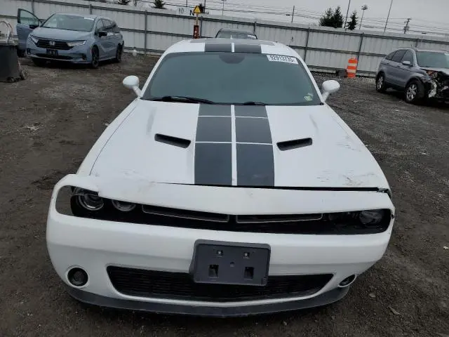 2017 DODGE CHALLENGER SXT  