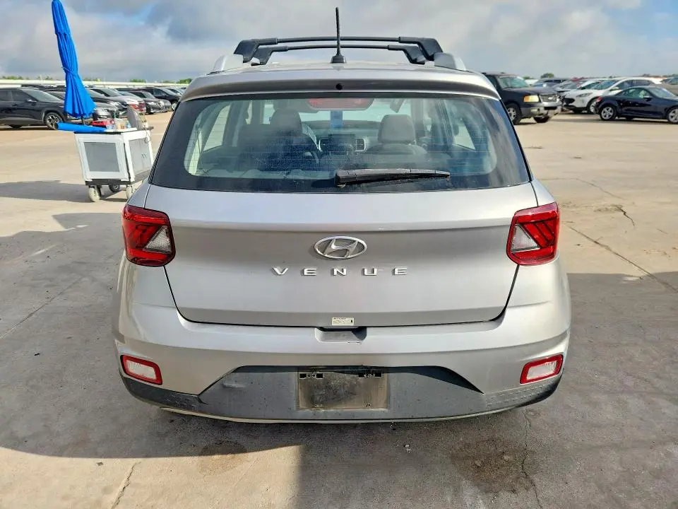2024 HYUNDAI VENUE SEL  
