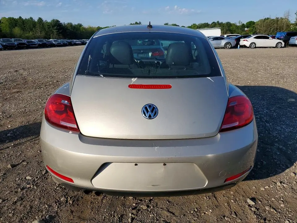 2013 VOLKSWAGEN BEETLE   
