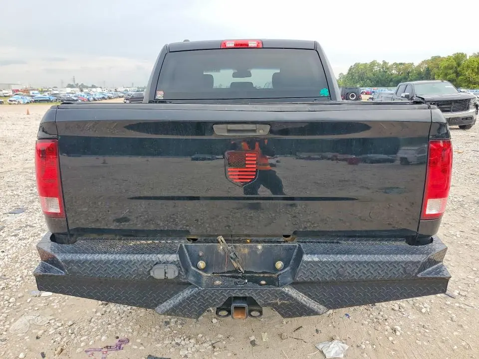 2015 RAM 1500 ST  