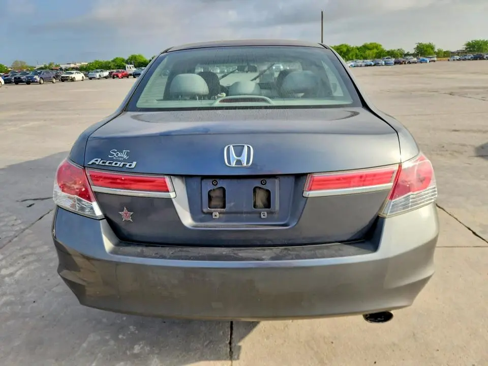 2012 HONDA ACCORD LXP  
