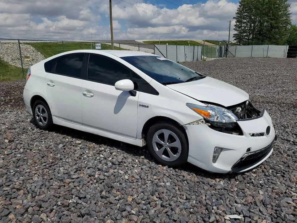 2012 TOYOTA PRIUS TWO  