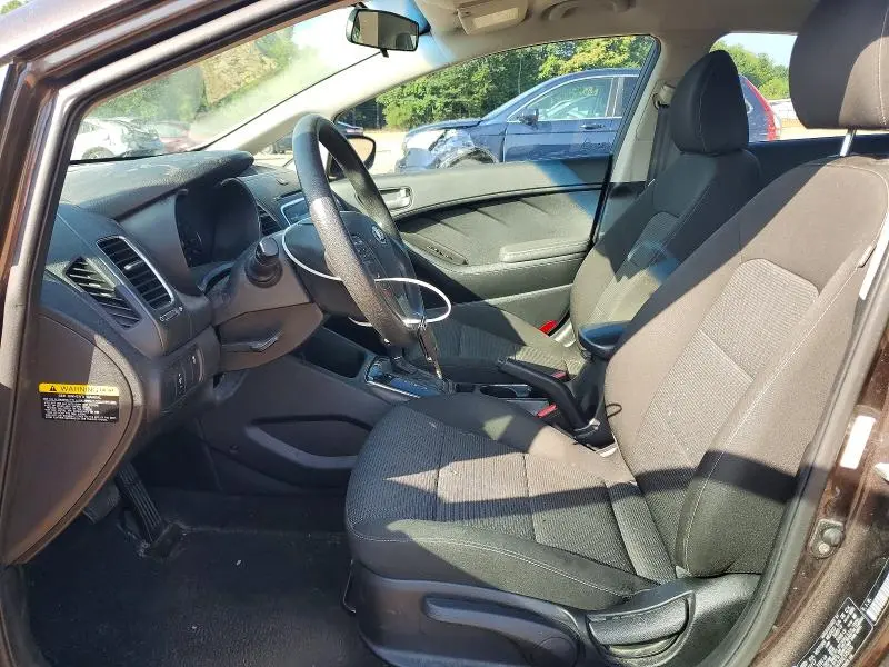 2018 KIA FORTE LX  
