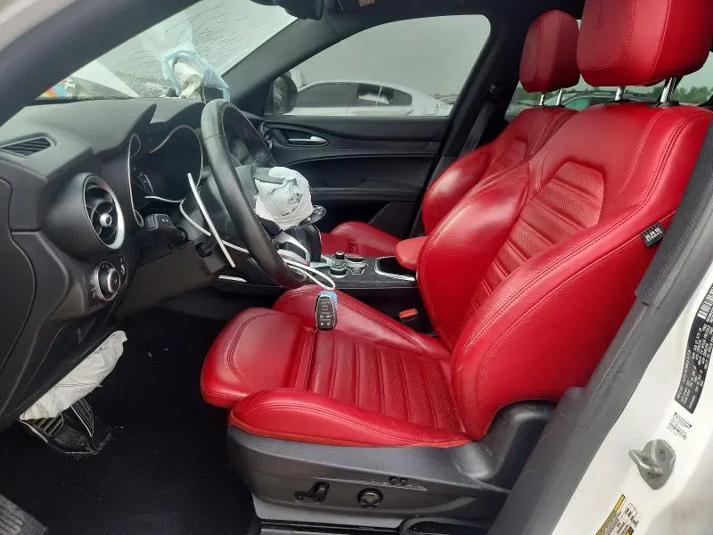 2022 ALFA ROMEO STELVIO   