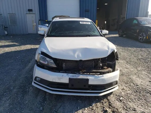 2016 VOLKSWAGEN JETTA SE  