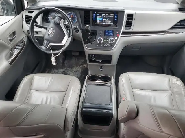 2015 TOYOTA SIENNA XLE  