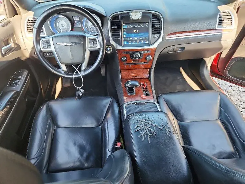 2013 CHRYSLER 300   