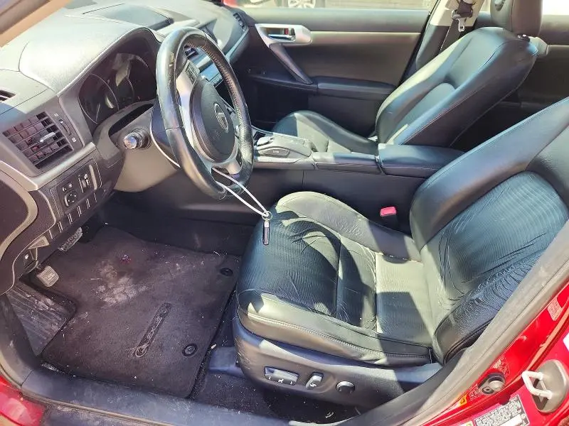 2013 LEXUS CT 200  