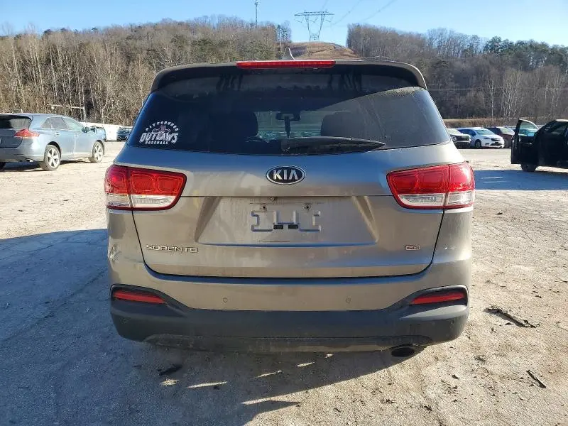 2016 KIA SORENTO LX  