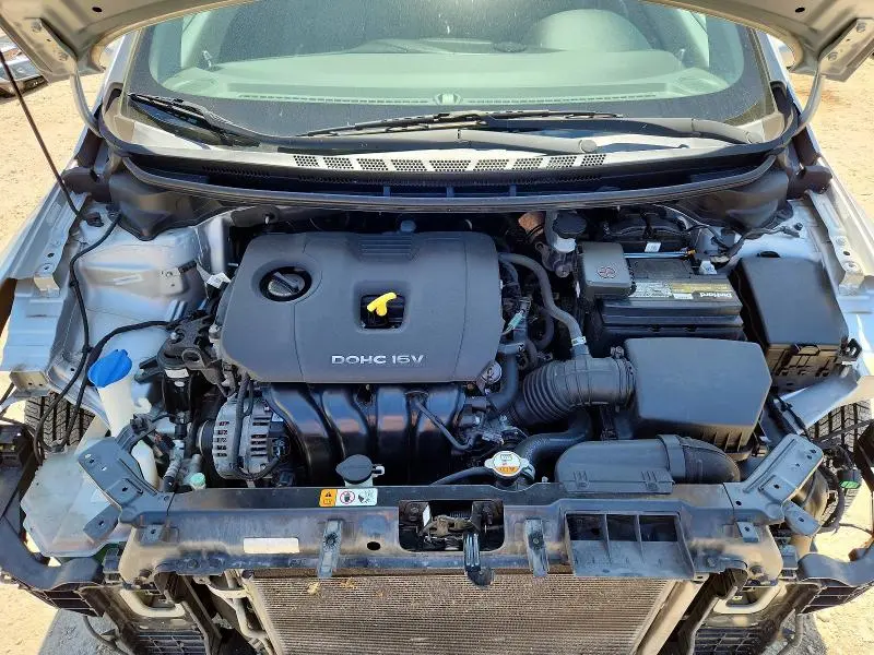 2017 KIA FORTE LX  