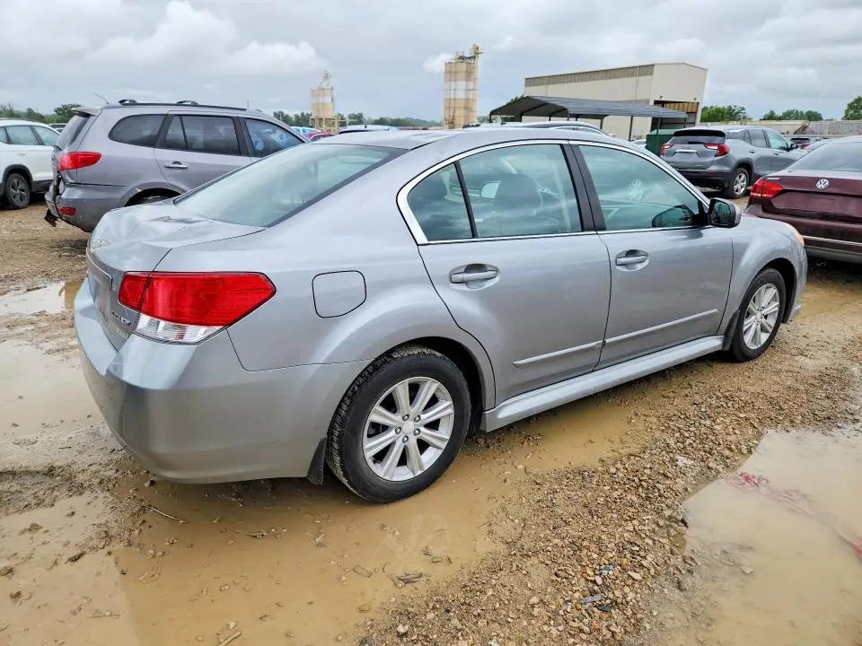 2011 SUBARU LEGACY 2.5I PREMIUM  