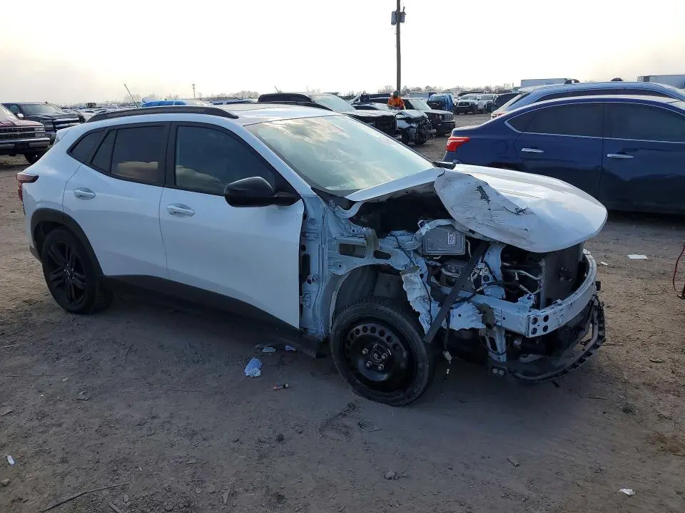 2024 CHEVROLET TRAX ACTIV  