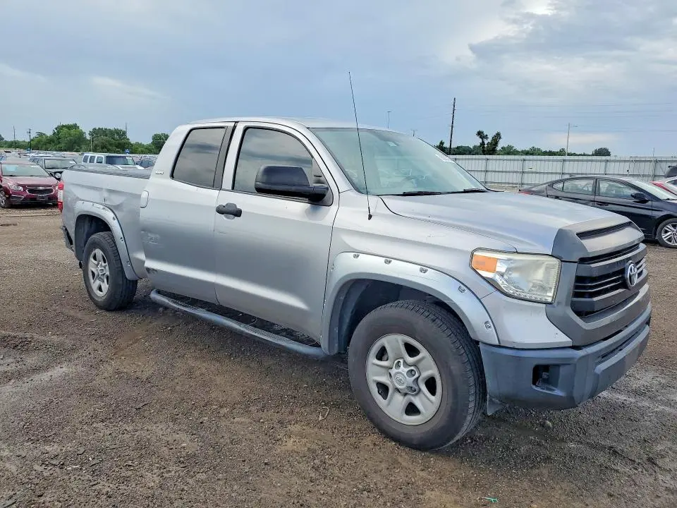 2015 TOYOTA TUNDRA SR  