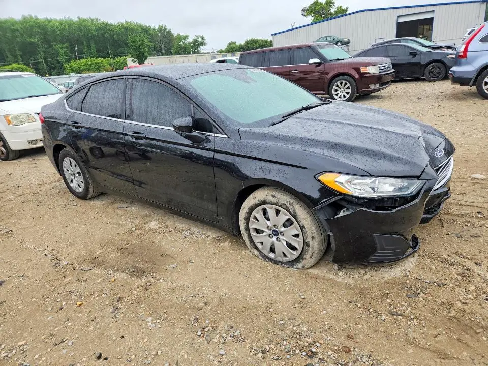 2019 FORD FUSION S  