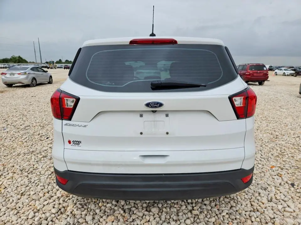 2019 FORD ESCAPE S  