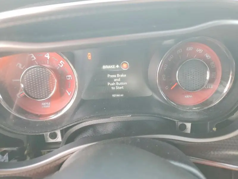 2016 DODGE CHALLENGER SRT HELLCAT  