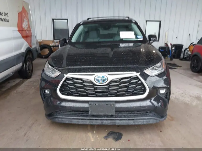 2022 TOYOTA HIGHLANDER HYBRID XLE BRONZE EDITION