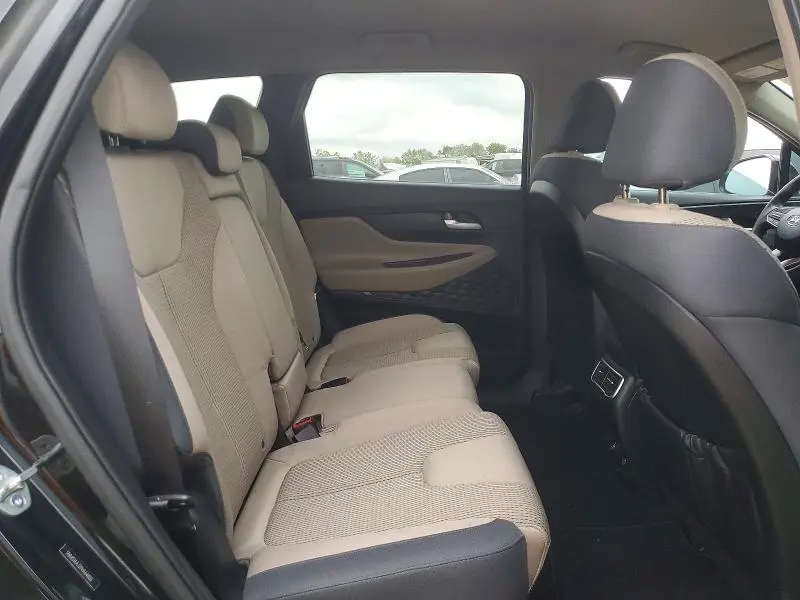 2023 HYUNDAI SANTA FE SE  