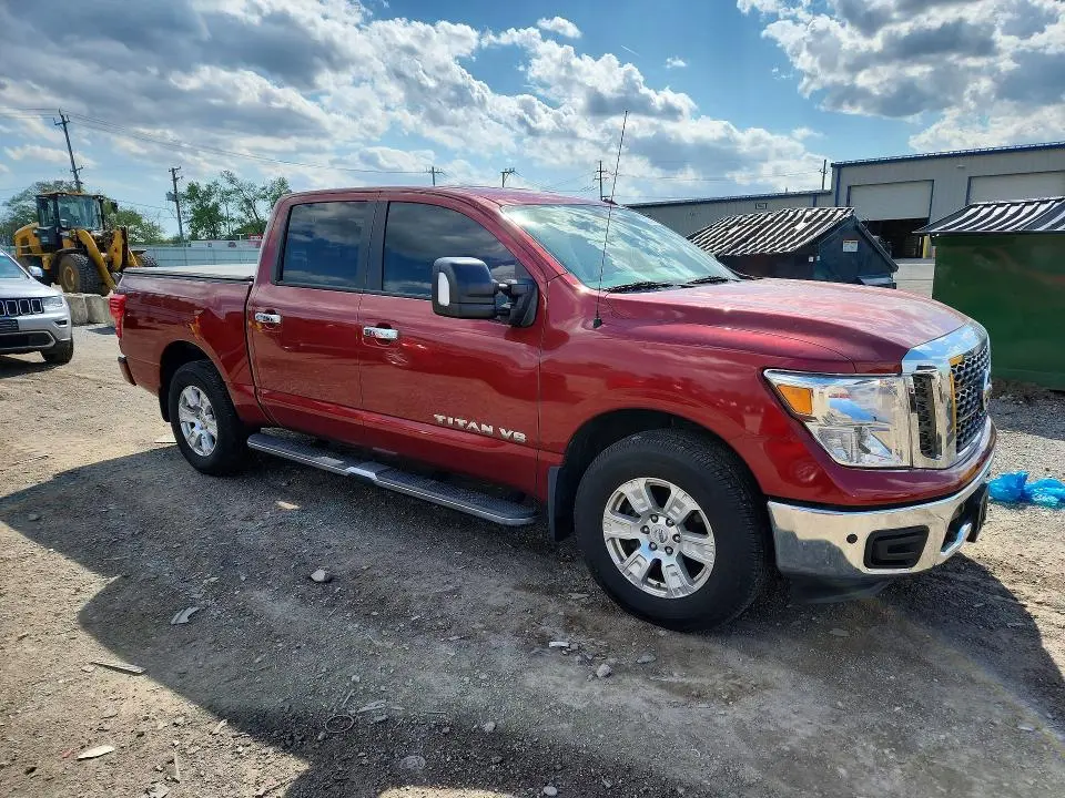 2018 NISSAN TITAN SV  