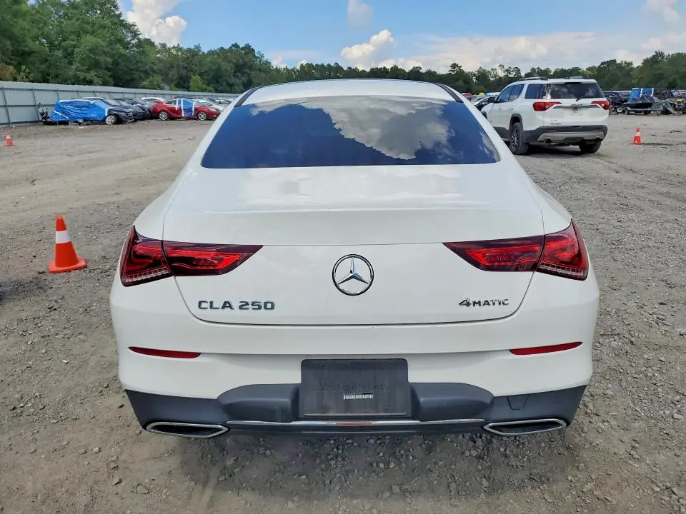 2022 MERCEDES-BENZ CLA 250 4MATIC  