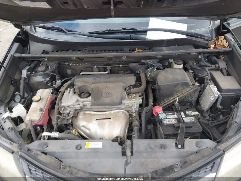 2015 TOYOTA RAV4 XLE