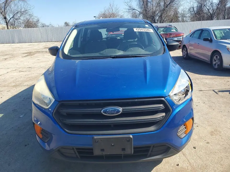 2017 FORD ESCAPE S  