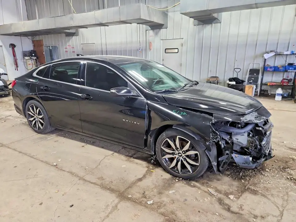 2017 CHEVROLET MALIBU LT  
