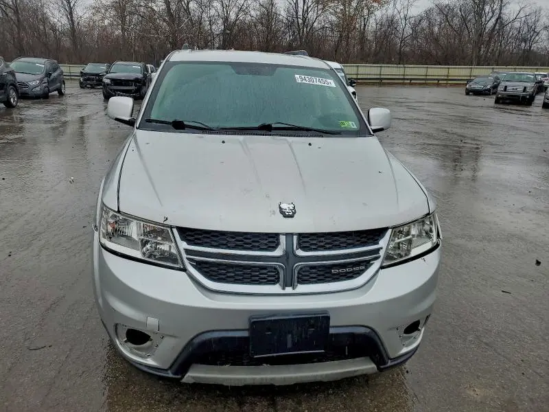 2012 DODGE JOURNEY SXT  
