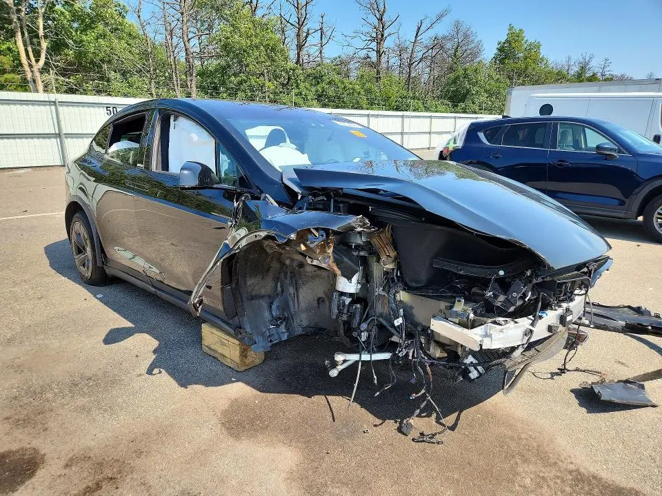2026 TESLA MODEL X   
