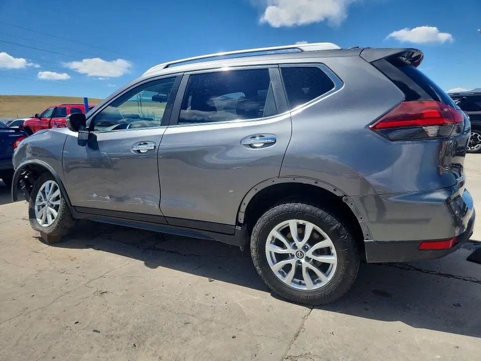 2018 NISSAN ROGUE SV  